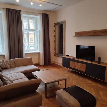 Bookstyrian1 Lägenhet Graz Exteriör bild